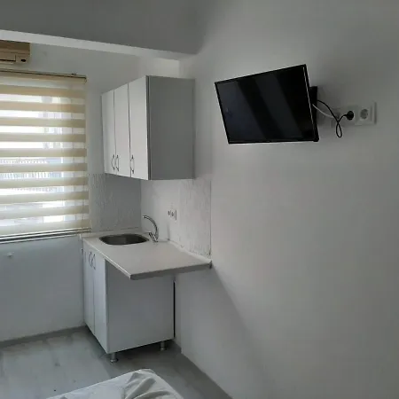 Yasmin Butik * マルマリス