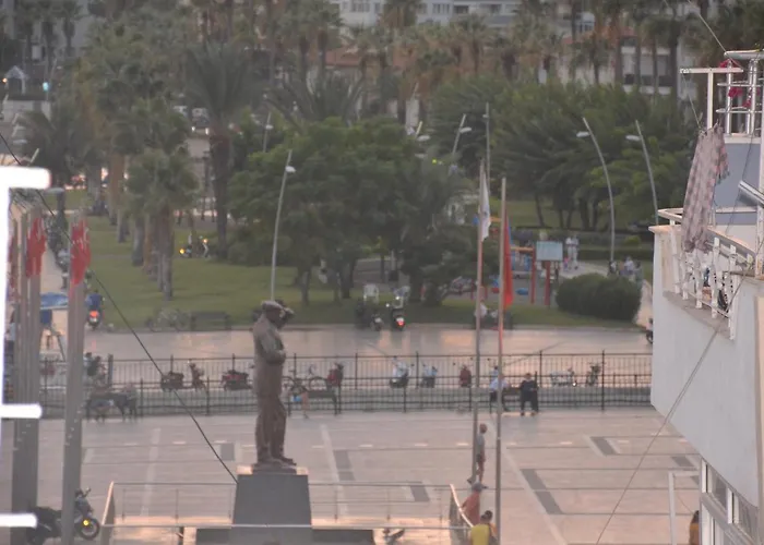 Yasmin Butik 公寓式酒店 马尔马里斯