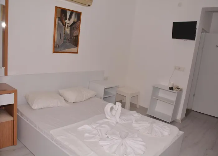 Yasmin Butik מרמריס